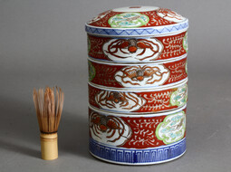Etagere aus Porzellan online kaufen | © Shoji Bau | Japanische Antiquitäten und Zubehör